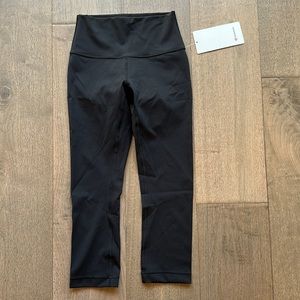 Lululemon - Wunder Under HR Crop 21” FLux - size 4 - Black - NWT